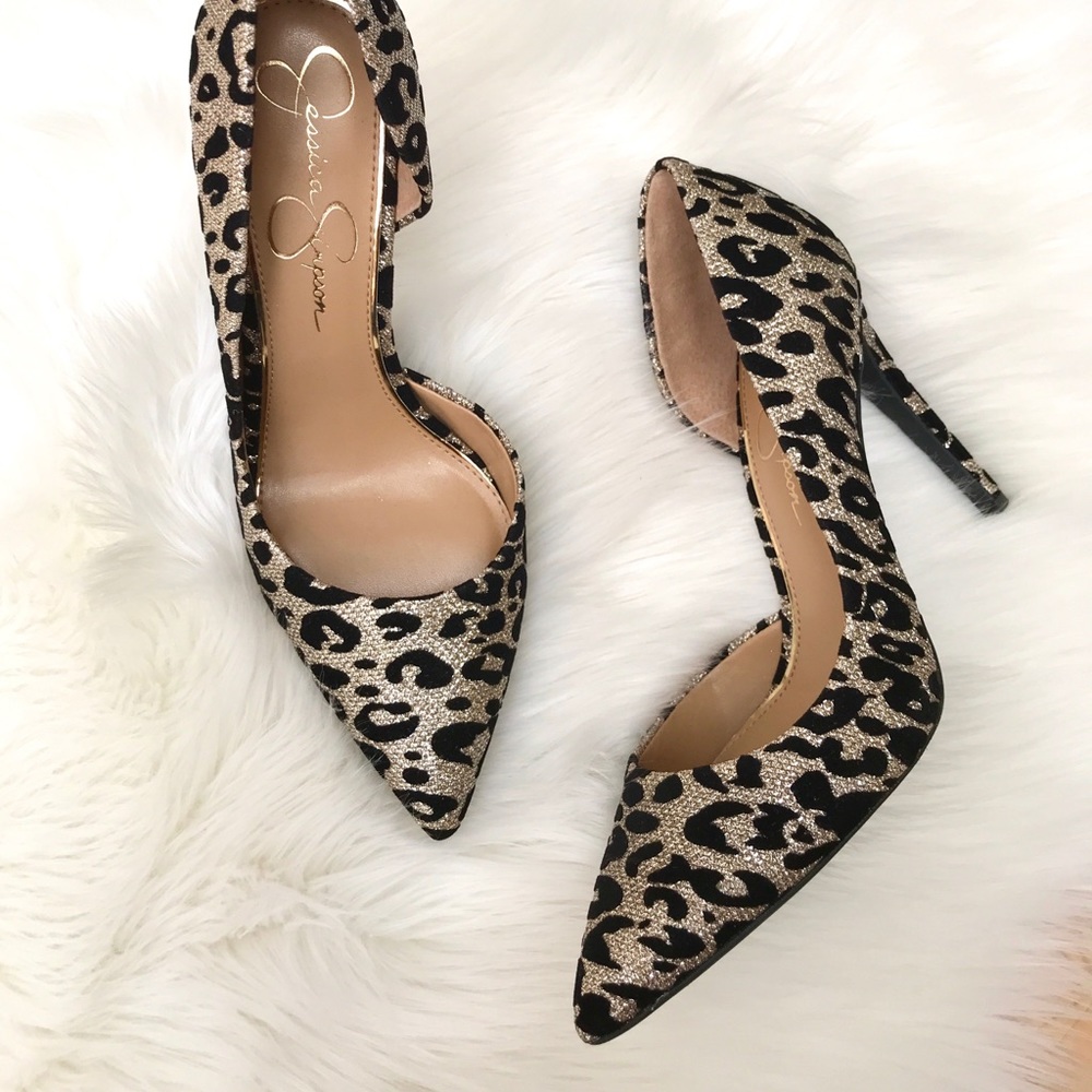 JESSICA SIMPSON Printed Heels - Picture 2 of 7